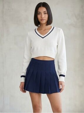 BCBGeneration Cropped Varsity Sweater Women’s Medium